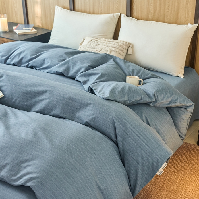 91家纺网 家纺一手货源 找家纺 春皖家纺 2025新款全棉原棉磨毛色织水洗单被套回暖系列-风格二 柏林蓝