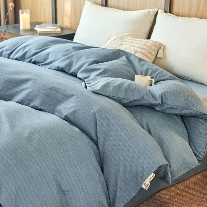 91家纺网 家纺一手货源 找家纺 春皖家纺 2025新款全棉原棉磨毛色织水洗单被套回暖系列-风格二 柏林蓝