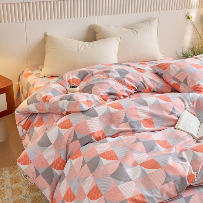 91家纺网 家纺一手货源 找家纺 春皖家纺 2025新款全棉原棉磨毛色织水洗单被套回暖系列-风格二 几何梦