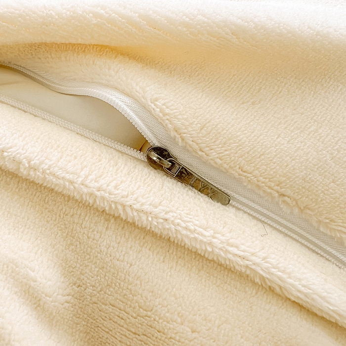 91家纺网 家纺一手货源 找家纺 罗艺轩 2025新款简约雕花牛奶绒可拆卸床裙四件套蝶恋（已申专版，严格控价） 蝶恋-米黄