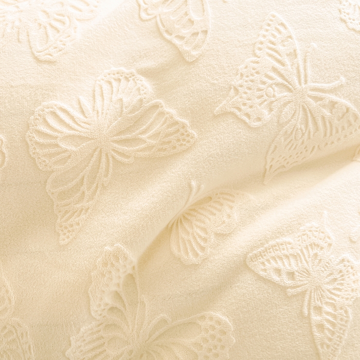 91家纺网 家纺一手货源 找家纺 罗艺轩 2025新款简约雕花牛奶绒可拆卸床裙四件套蝶恋（已申专版，严格控价） 蝶恋-米黄