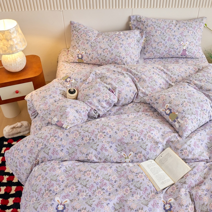 91家纺网 家纺一手货源 找家纺 春皖家纺 2025新款原棉磨毛四件套-风格一萌萌兔