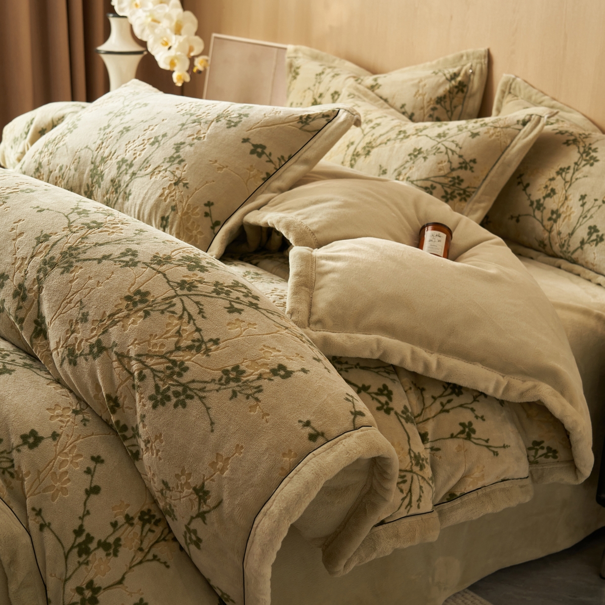 晨曦家纺 2025新款牛奶绒浪花雕花绒单被套 枝影