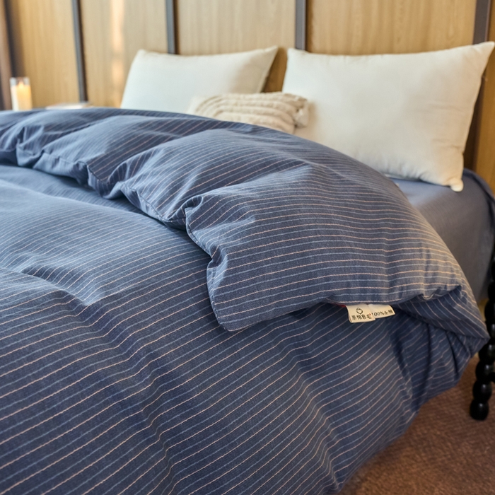 91家纺网 家纺一手货源 找家纺 春皖家纺 2025新款全棉原棉磨毛色织水洗单被套回暖系列-风格二 梦蓝图