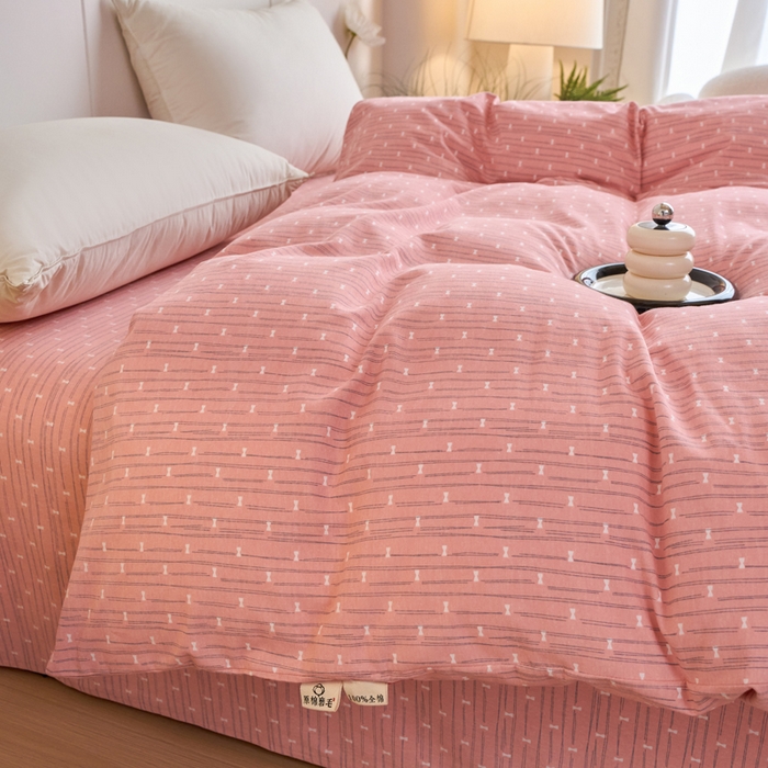 91家纺网 家纺一手货源 找家纺 春皖家纺 2025新款全棉原棉磨毛色织水洗单被套回暖系列-风格二 梦妮粉