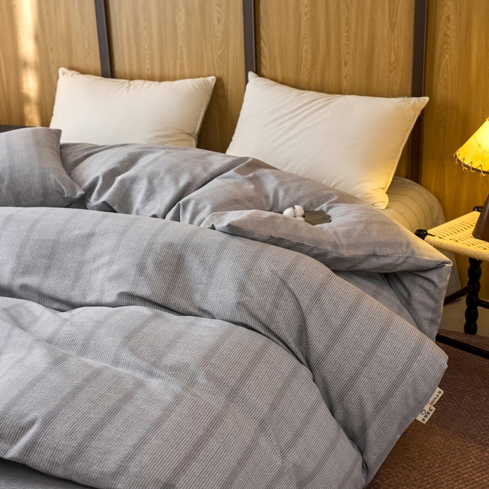 91家纺网 家纺一手货源 找家纺 春皖家纺 2025新款全棉原棉磨毛色织水洗单被套回暖系列-风格二 暮山灰