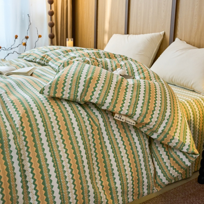 91家纺网 家纺一手货源 找家纺 春皖家纺 2025新款全棉原棉磨毛色织水洗单被套回暖系列-风格二 拿坡里