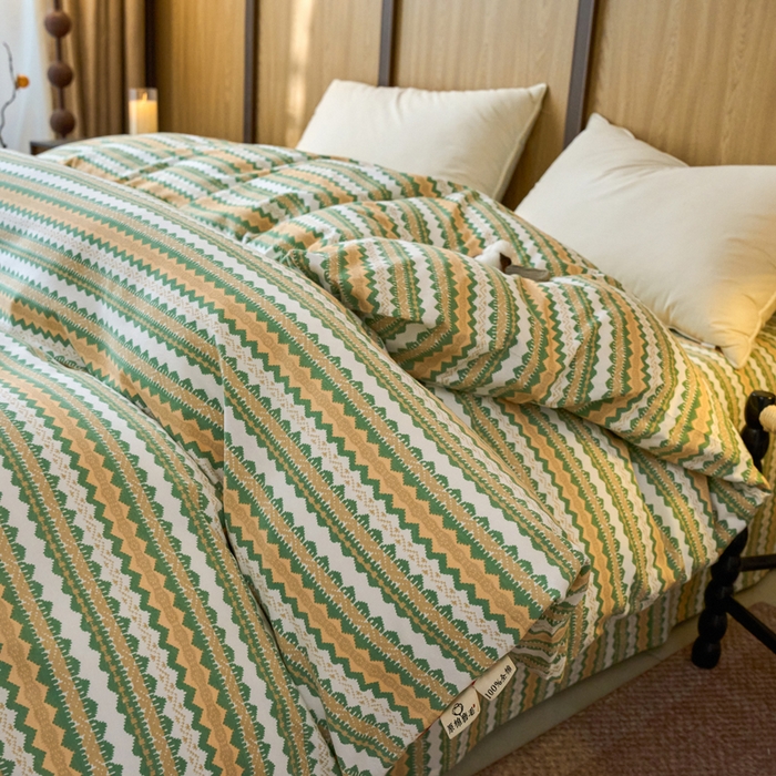 91家纺网 家纺一手货源 找家纺 春皖家纺 2025新款全棉原棉磨毛色织水洗单被套回暖系列-风格二 拿坡里