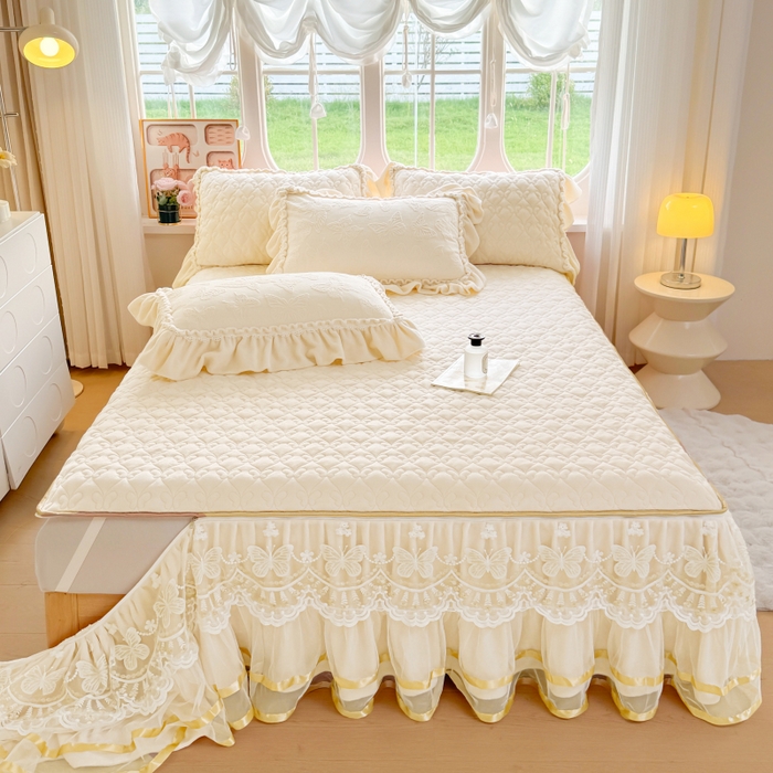 91家纺网 家纺一手货源 找家纺 罗艺轩 2025新款简约雕花牛奶绒可拆卸单床裙床裙单件单品床裙蝶恋（已申专版，严格控价） 蝶恋-米黄