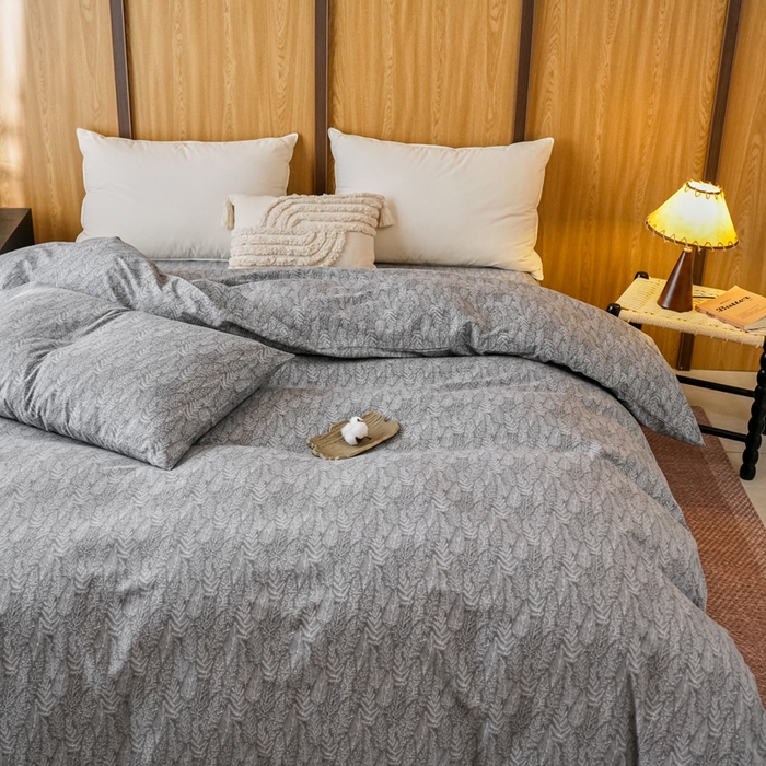 91家纺网 家纺一手货源 找家纺 春皖家纺 2025新款全棉原棉磨毛色织水洗单被套回暖系列-风格二 叶相思