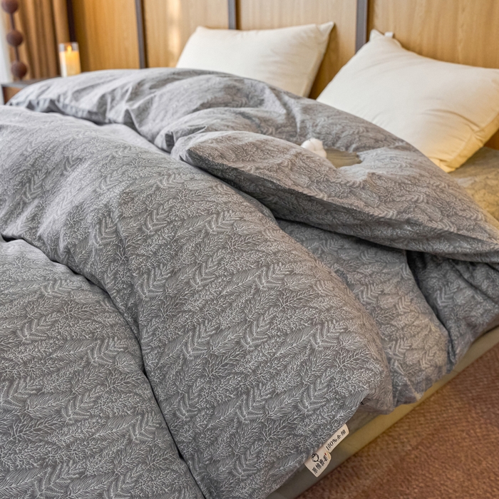 91家纺网 家纺一手货源 找家纺 春皖家纺 2025新款全棉原棉磨毛色织水洗单被套回暖系列-风格二 叶相思