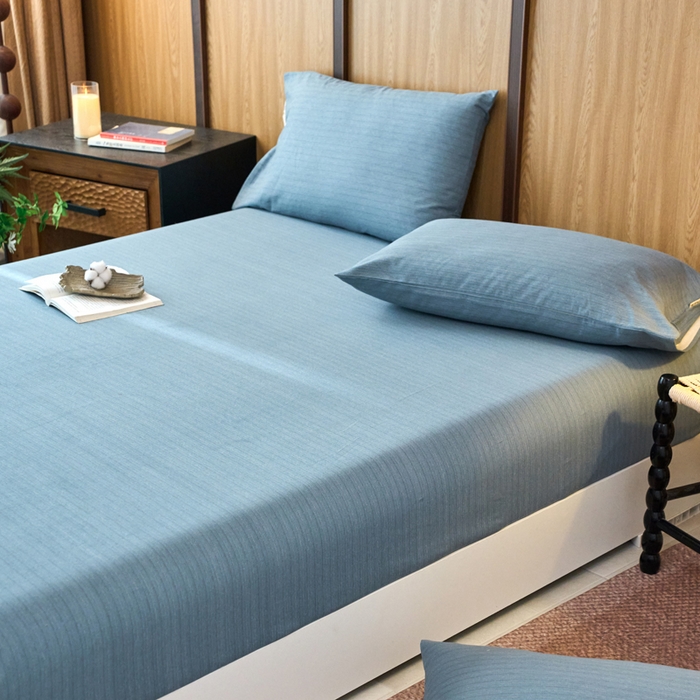 91家纺网 家纺一手货源 找家纺 春皖家纺 2025新款全棉原棉磨毛色织水洗单床笠回暖系列-风格二 柏林蓝