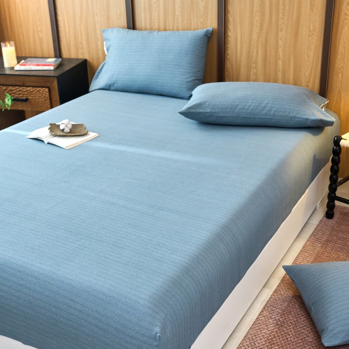 91家纺网 家纺一手货源 找家纺 春皖家纺 2025新款全棉原棉磨毛色织水洗单床笠回暖系列-风格二 柏林蓝