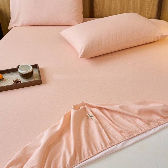 91家纺网 家纺一手货源 找家纺 春皖家纺 2025新款全棉原棉磨毛色织水洗单床笠回暖系列-风格二 丽人粉