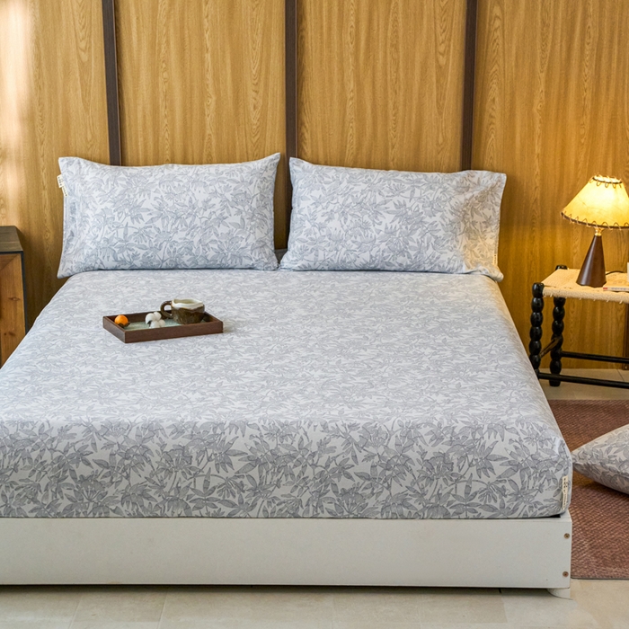 91家纺网 家纺一手货源 找家纺 春皖家纺 2025新款全棉原棉磨毛色织水洗单床笠回暖系列-风格二 恋影春天