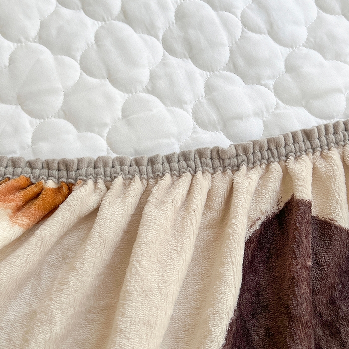 91家纺网 家纺一手货源 找家纺 铭成家纺 2025新款牛奶绒夹棉保暖床笠 酷乐熊