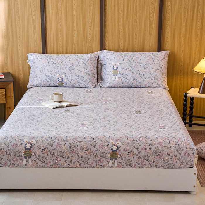 91家纺网 家纺一手货源 找家纺 春皖家纺 2025新款全棉原棉磨毛色织水洗单床笠回暖系列-风格二 萌萌兔