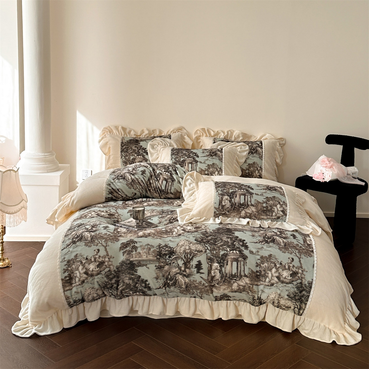 91家纺网 家纺一手货源 找家纺 （总）一左一右 2024秋冬新款全消光高克重保暖加厚卡通花边毛巾绣花牛奶绒四件套（提供买家秀）