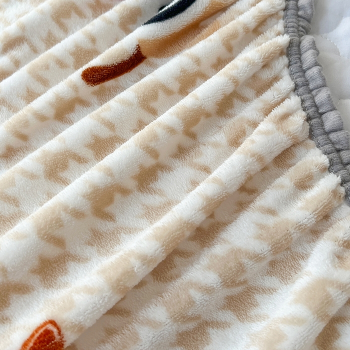 91家纺网 家纺一手货源 找家纺 铭成家纺 2025新款牛奶绒夹棉保暖床笠 腊肠犬