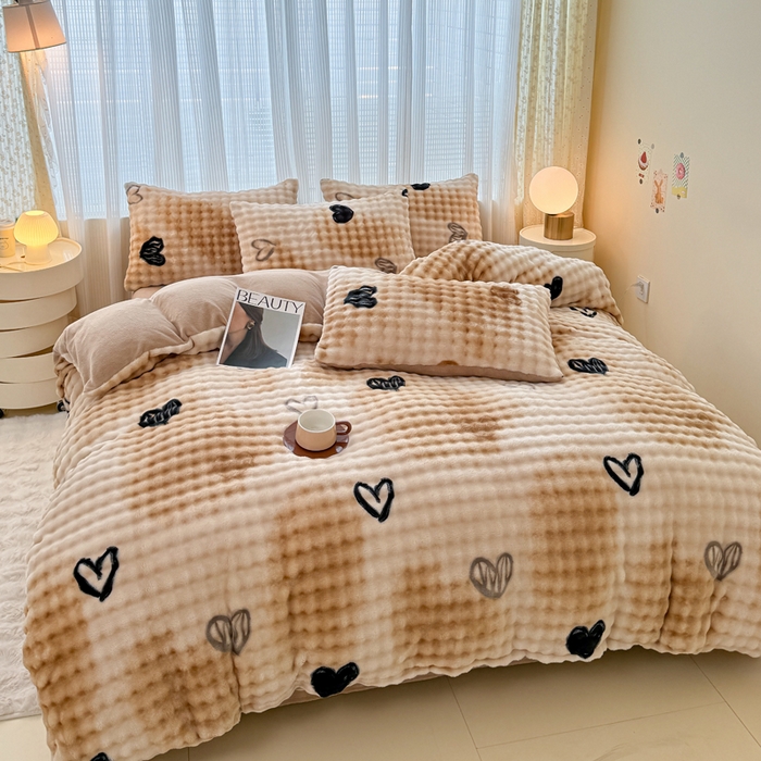 91家纺网 家纺一手货源 找家纺 （总）爱多多家居 2025新款 印花兔兔绒牛奶绒大泡泡四件套单被套