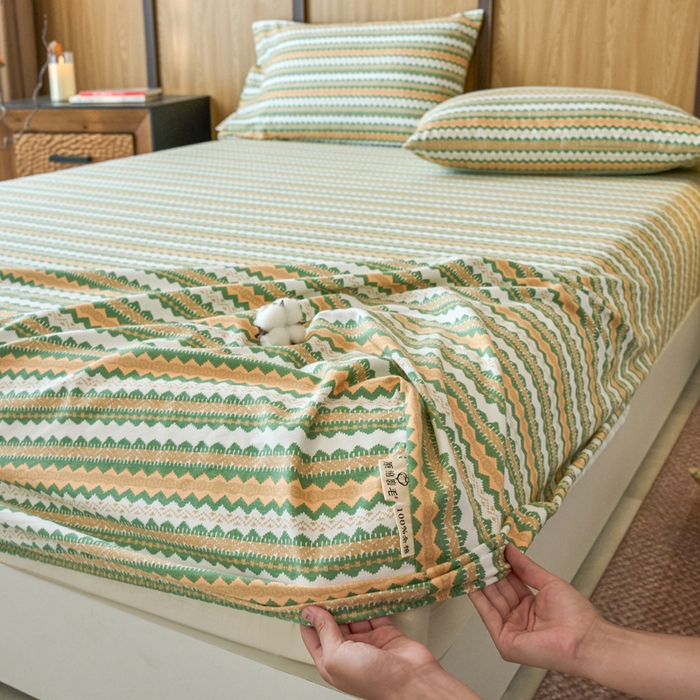 91家纺网 家纺一手货源 找家纺 春皖家纺 2025新款全棉原棉磨毛色织水洗单床笠回暖系列-风格二 拿坡里