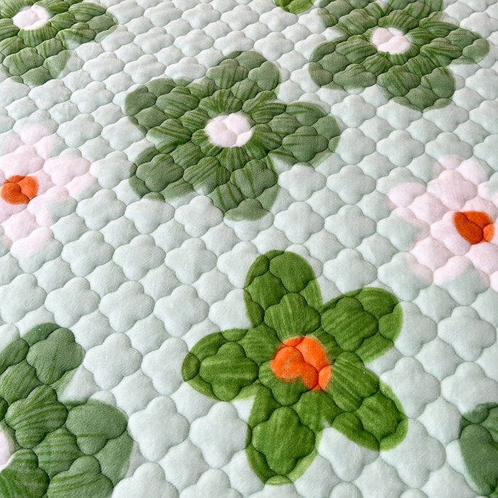 91家纺网 家纺一手货源 找家纺 铭成家纺 2025新款牛奶绒夹棉保暖床笠 浅香花紫