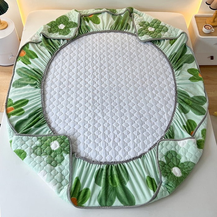 91家纺网 家纺一手货源 找家纺 铭成家纺 2025新款牛奶绒夹棉保暖床笠 浅香花紫