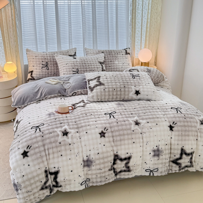 91家纺网 家纺一手货源 找家纺 （总）爱多多家居 2025新款 印花兔兔绒牛奶绒大泡泡四件套单被套