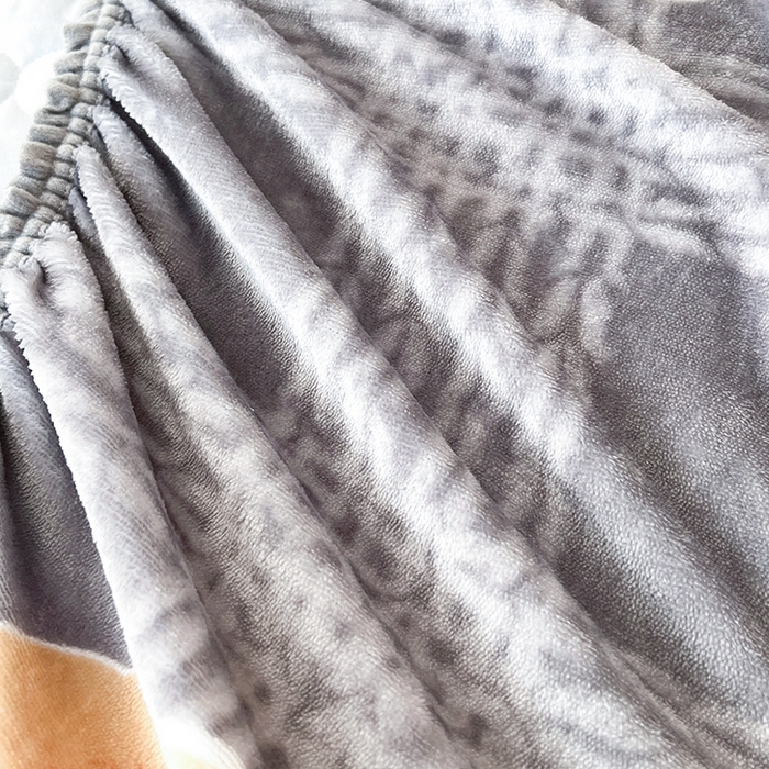 91家纺网 家纺一手货源 找家纺 铭成家纺 2025新款牛奶绒夹棉保暖床笠 绅士熊