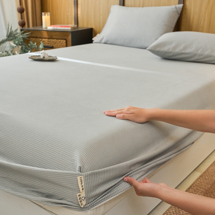 91家纺网 家纺一手货源 找家纺 春皖家纺 2025新款全棉原棉磨毛色织水洗单床笠回暖系列-风格二 雾灰细语