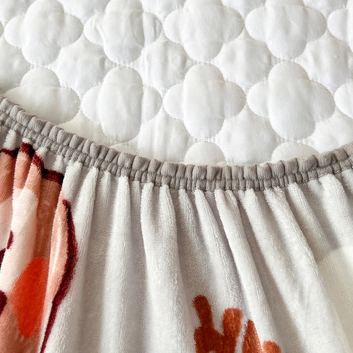 91家纺网 家纺一手货源 找家纺 铭成家纺 2025新款牛奶绒夹棉保暖床笠 小灰熊