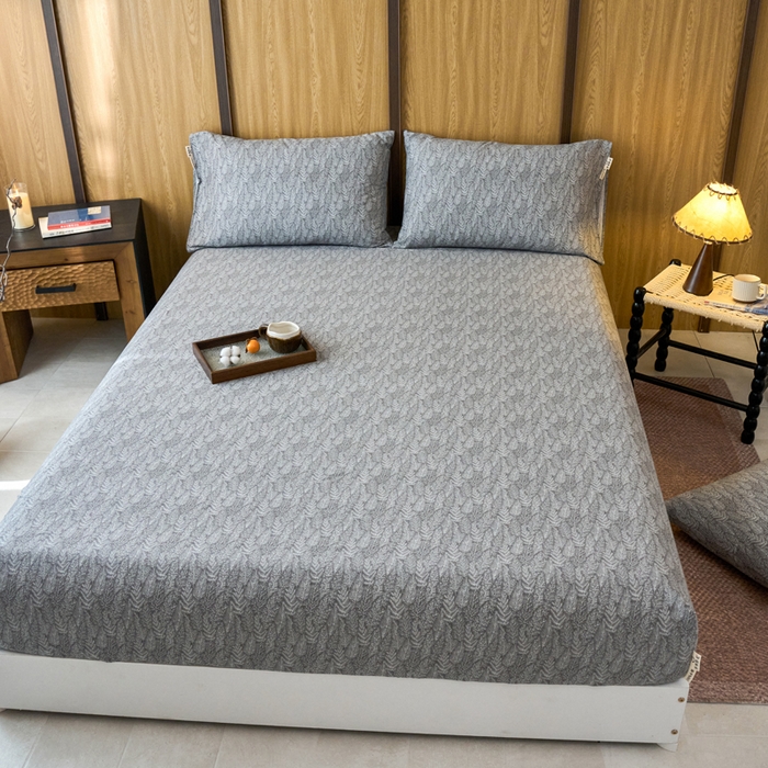 91家纺网 家纺一手货源 找家纺 春皖家纺 2025新款全棉原棉磨毛色织水洗单床笠回暖系列-风格二 叶相思