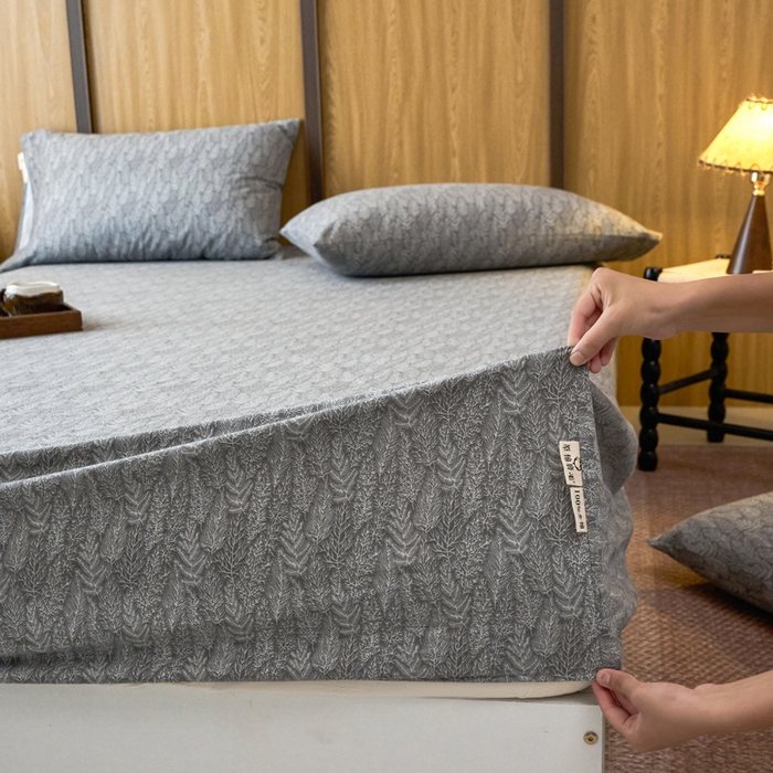 91家纺网 家纺一手货源 找家纺 春皖家纺 2025新款全棉原棉磨毛色织水洗单床笠回暖系列-风格二 叶相思