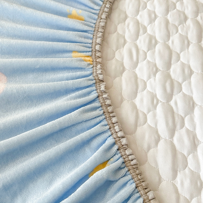 91家纺网 家纺一手货源 找家纺 铭成家纺 2025新款牛奶绒夹棉保暖床笠 星月织梦-蓝