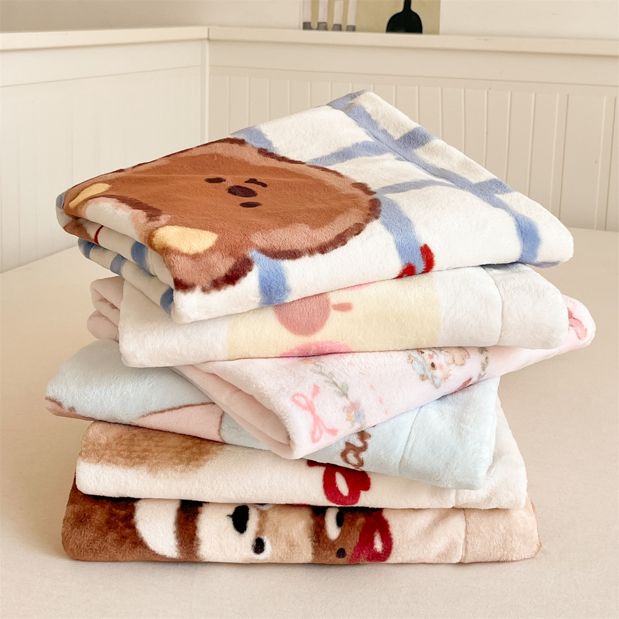 91家纺网 家纺一手货源 找家纺 （总）梦幻之城 2025新款A类牛奶绒数码印花卡通枕套