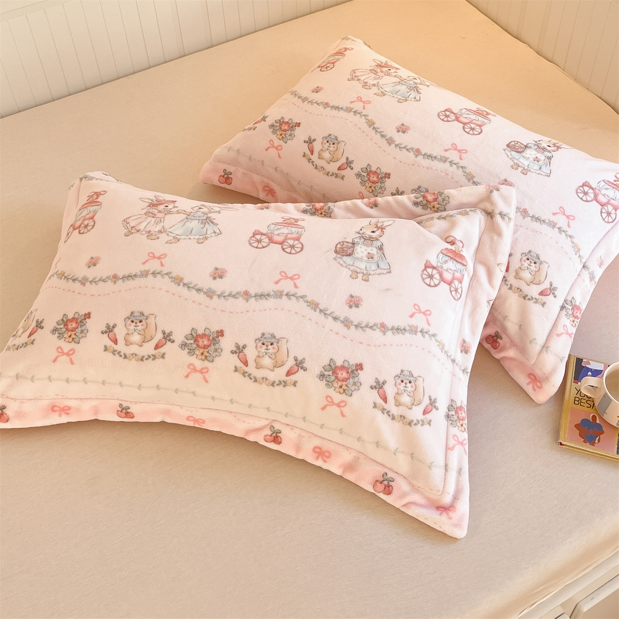 91家纺网 家纺一手货源 找家纺 （总）梦幻之城 2025新款A类牛奶绒数码印花卡通枕套