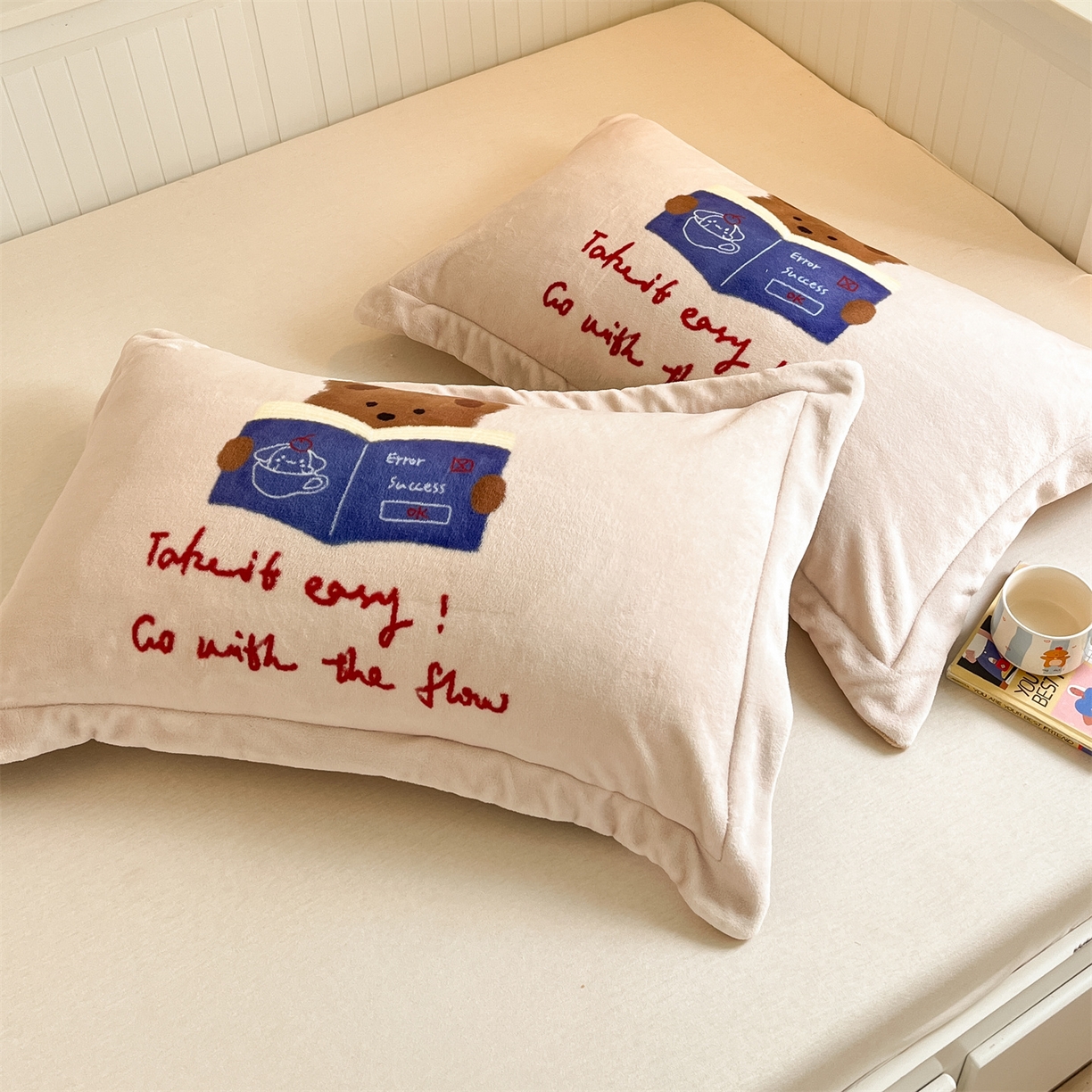 91家纺网 家纺一手货源 找家纺 （总）梦幻之城 2025新款A类牛奶绒数码印花卡通枕套