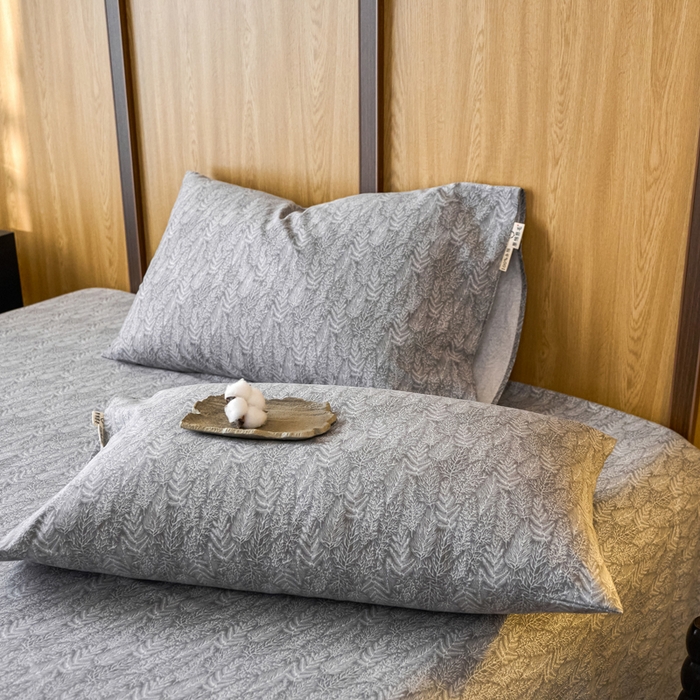 91家纺网 家纺一手货源 找家纺 （总）春皖家纺 2025新款全棉原棉磨毛色织水洗单枕套回暖系列-风格二