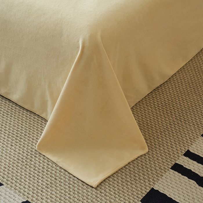 91家纺网 家纺一手货源 找家纺 晨曦家纺 2025新款230克加厚保暖塔芙绒牛奶绒提花单被套-简爱 简爱-奶黄