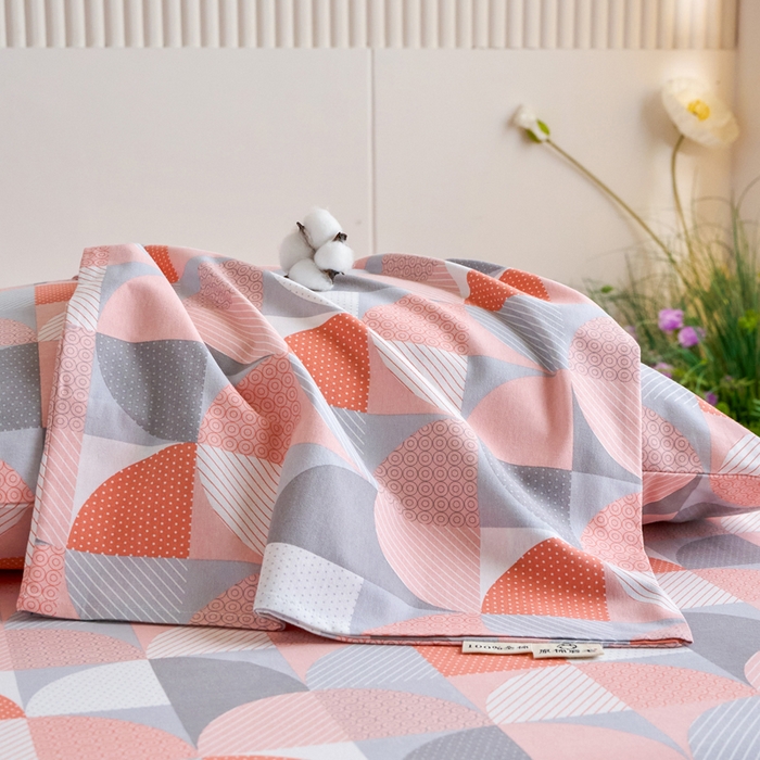 91家纺网 家纺一手货源 找家纺 春皖家纺 2025新款全棉原棉磨毛色织水洗单枕套回暖系列-风格二 几何梦