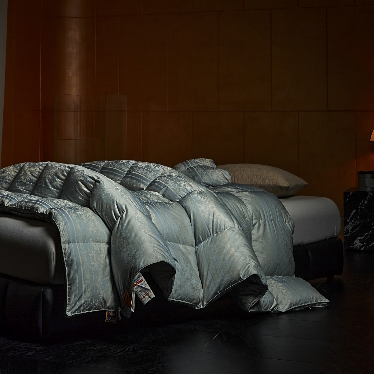 91家纺网 家纺一手货源 找家纺 暖羽屋羽绒馆 2025新款时空95白鹅绒被芯 羽绒被子 鹅绒被 双人春秋冬被2米 时空 蓝