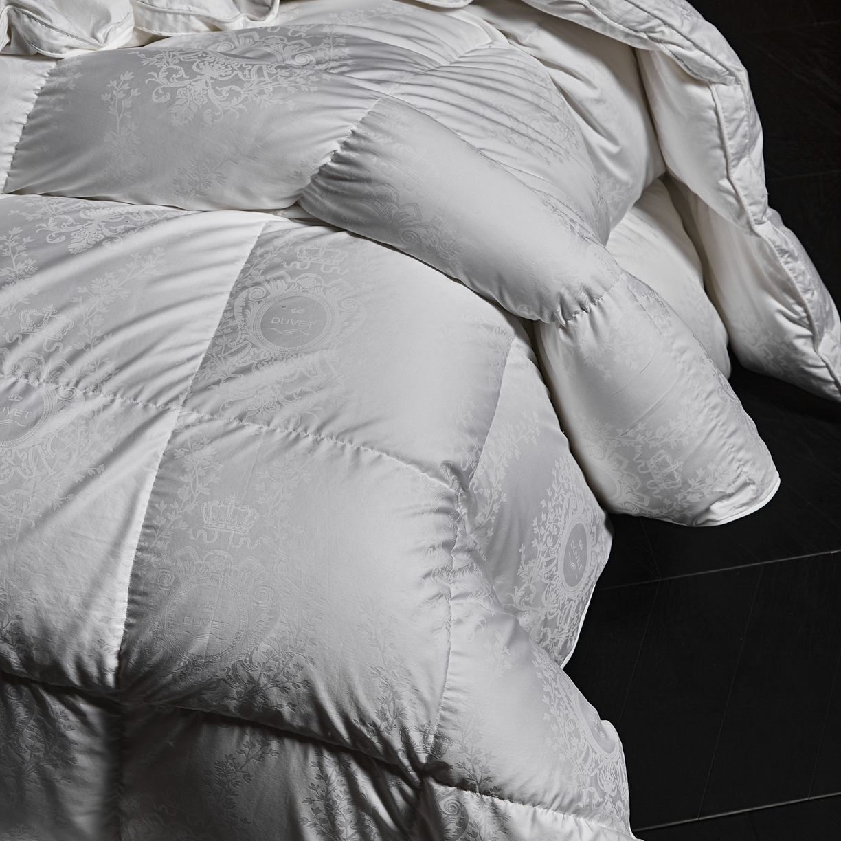 91家纺网 家纺一手货源 找家纺 （总）暖羽屋羽绒馆 2025新款盛世典雅95白鹅绒被子 鹅绒被芯 羽绒被 冬被双人2米春秋被