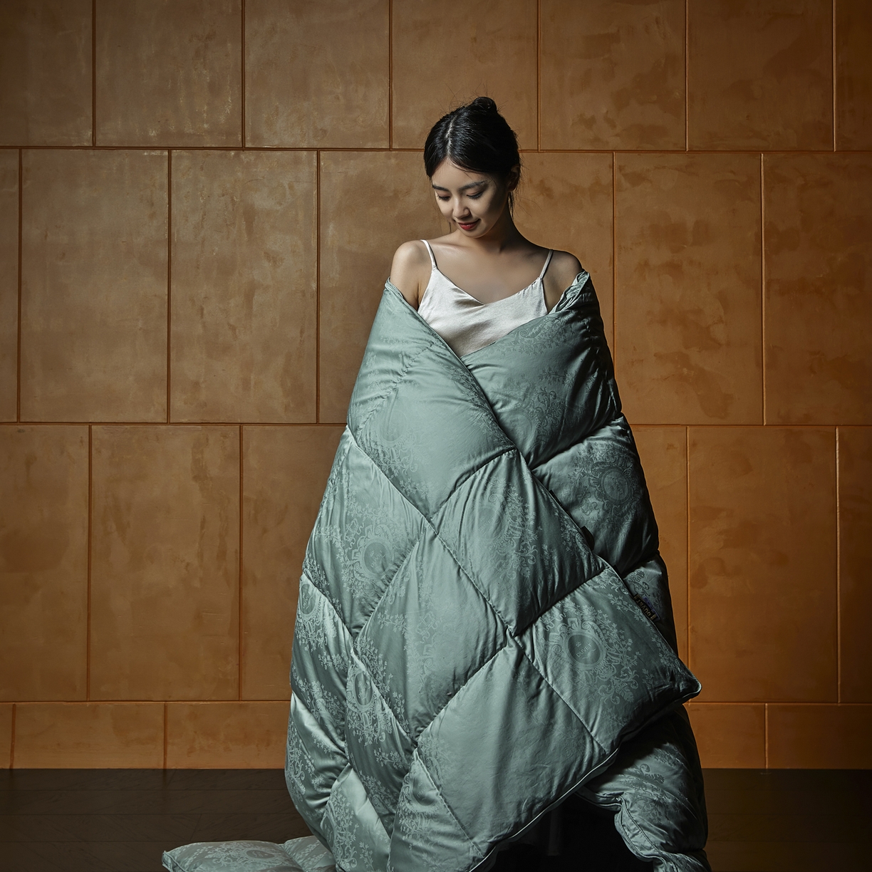 91家纺网 家纺一手货源 找家纺 暖羽屋羽绒馆 2025新款盛世典雅95白鹅绒被子 鹅绒被芯 羽绒被 冬被双人2米春秋被 盛世典雅 蓝