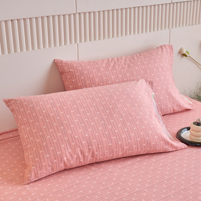 91家纺网 家纺一手货源 找家纺 春皖家纺 2025新款全棉原棉磨毛色织水洗单枕套回暖系列-风格二 梦妮粉