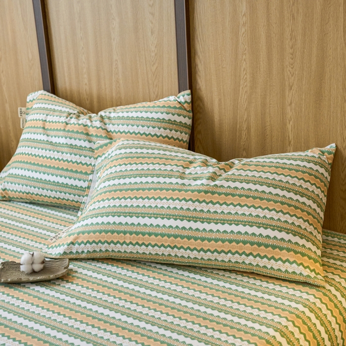 91家纺网 家纺一手货源 找家纺 春皖家纺 2025新款全棉原棉磨毛色织水洗单枕套回暖系列-风格二 拿坡里