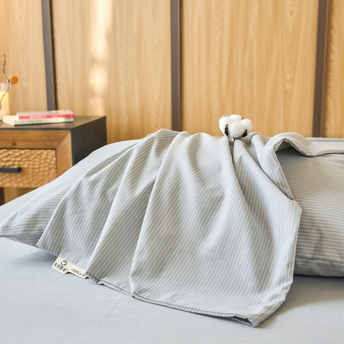 91家纺网 家纺一手货源 找家纺 春皖家纺 2025新款全棉原棉磨毛色织水洗单枕套回暖系列-风格二 雾灰细语