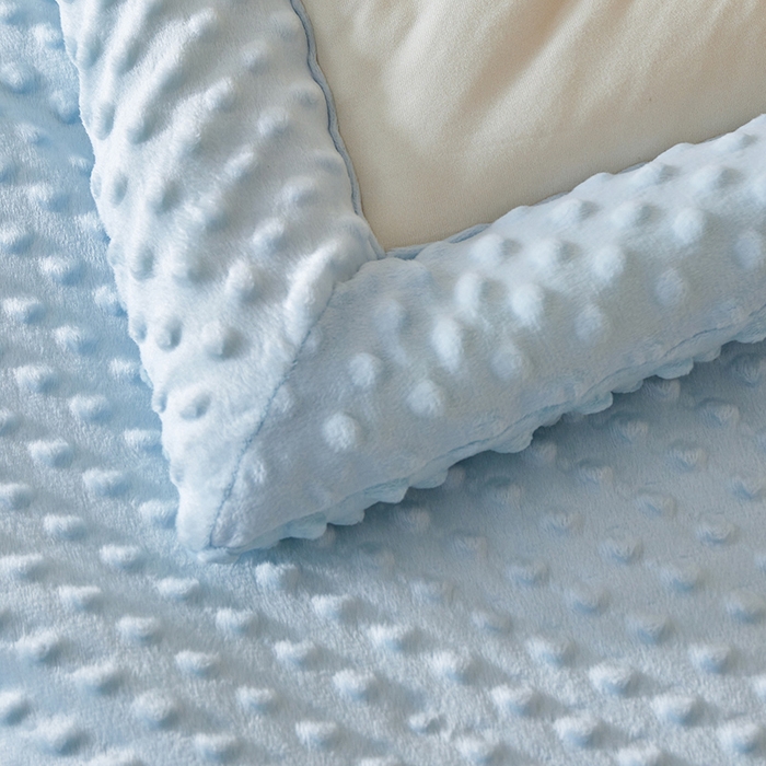 91家纺网 家纺一手货源 找家纺 荷马之梦 2025新款A类针织棉数码印花卡通手绘豆豆绒儿童被芯春秋被冬被-安睡系列 旅行汽车