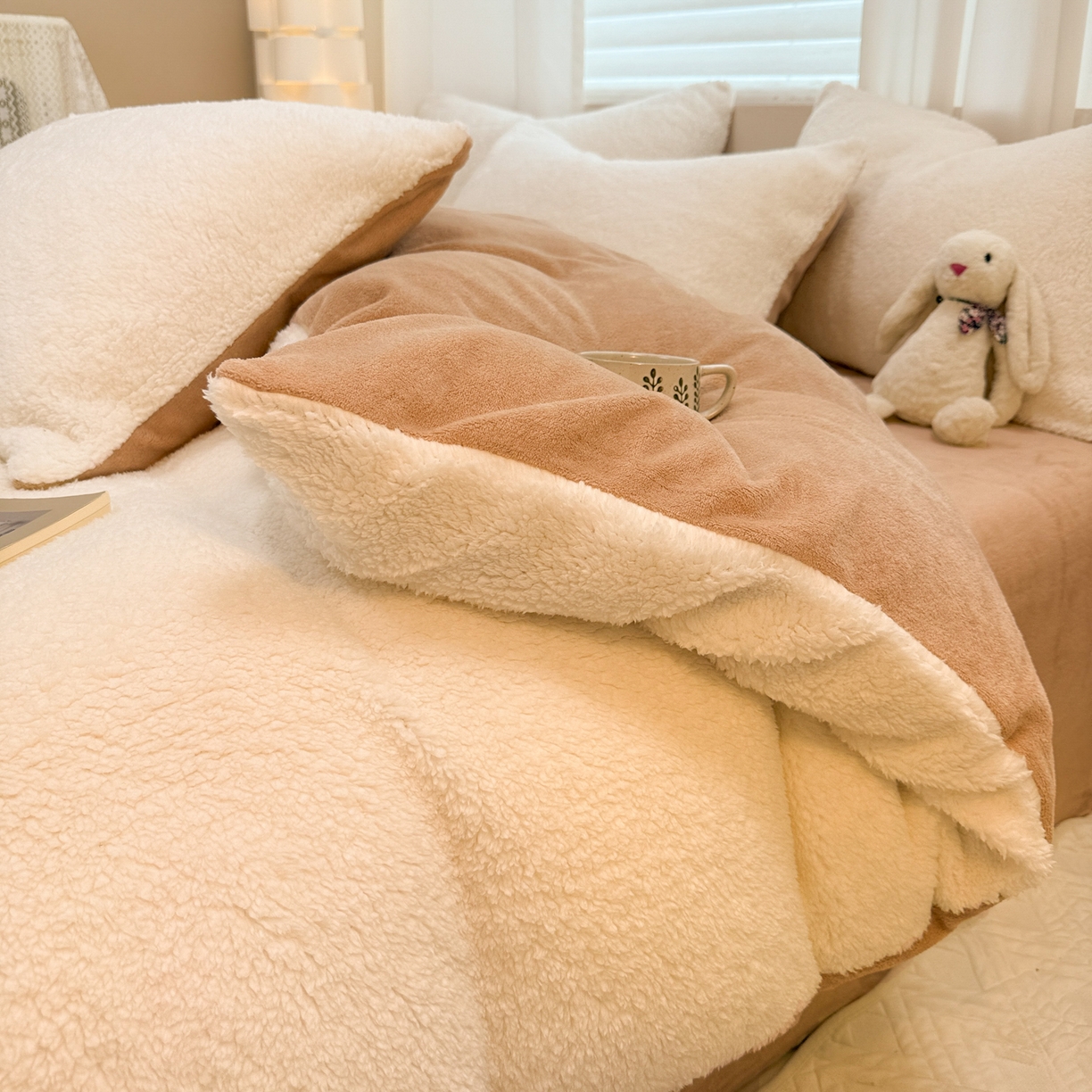 91家纺网 家纺一手货源 找家纺 （总）眠博士 2025新款A类泰迪绒牛奶绒纯色四件套