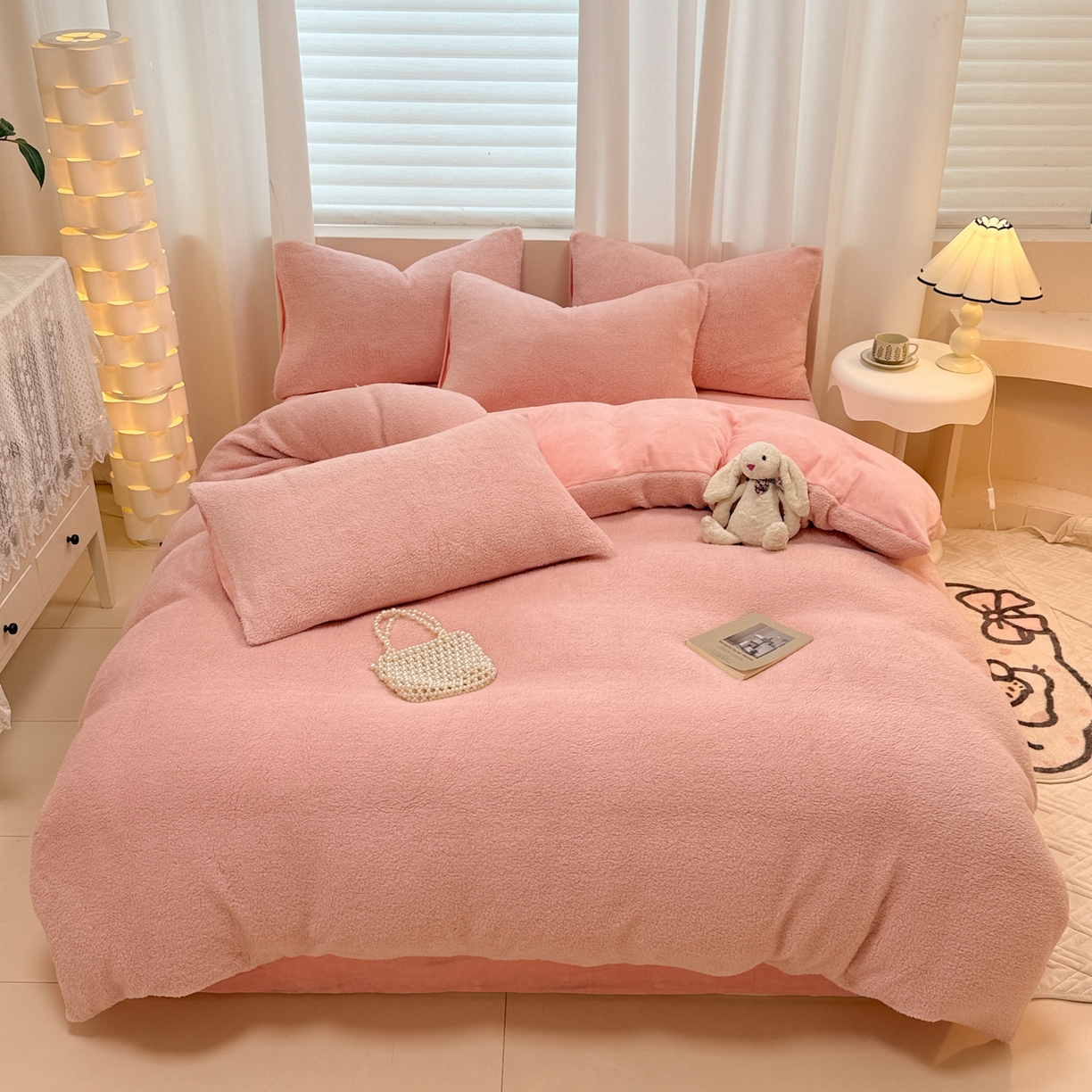 91家纺网 家纺一手货源 找家纺 （总）眠博士 2025新款A类泰迪绒牛奶绒纯色四件套