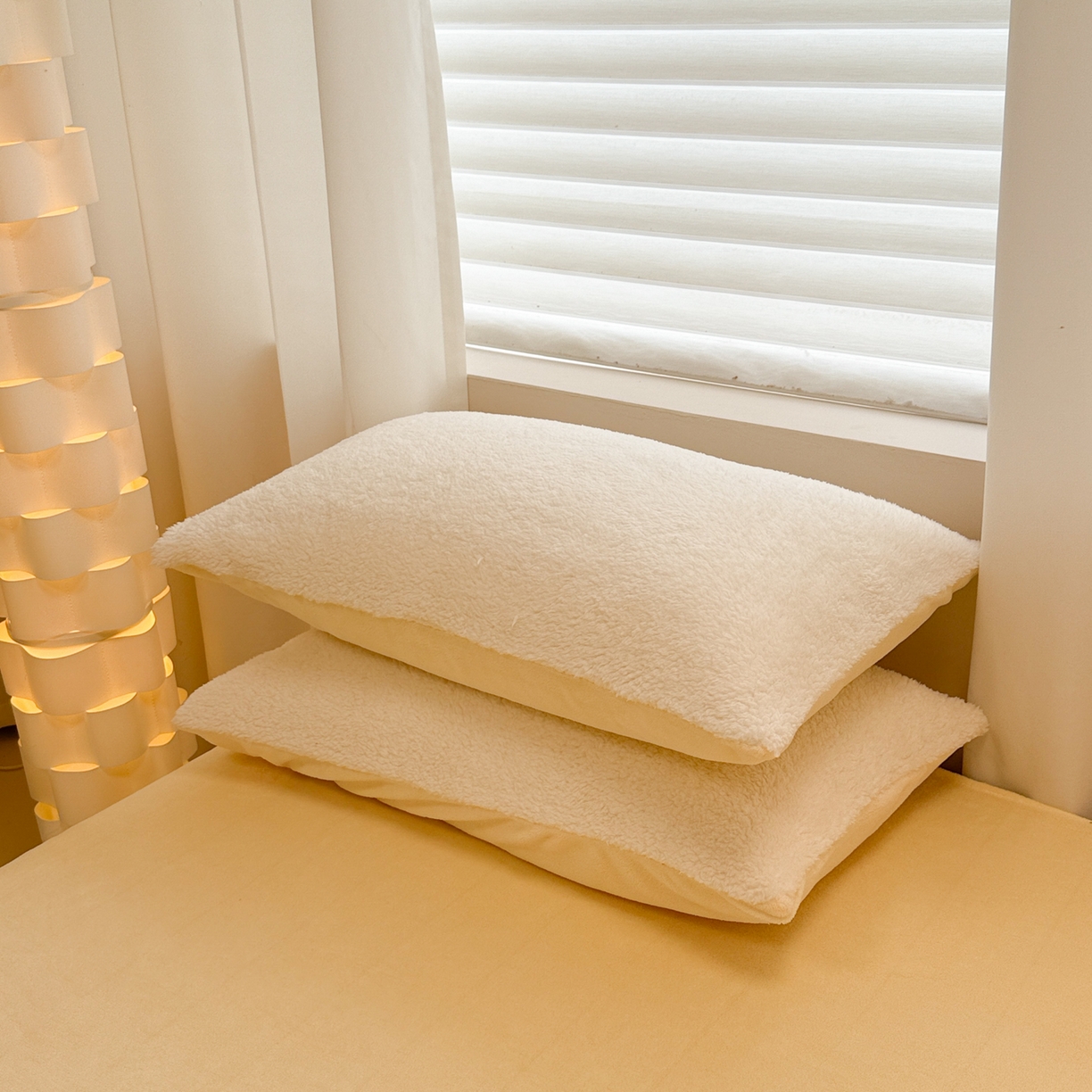 91家纺网 家纺一手货源 找家纺 眠博士 2025新款A类泰迪绒牛奶绒纯色四件套 泰迪绒-安妮白黄